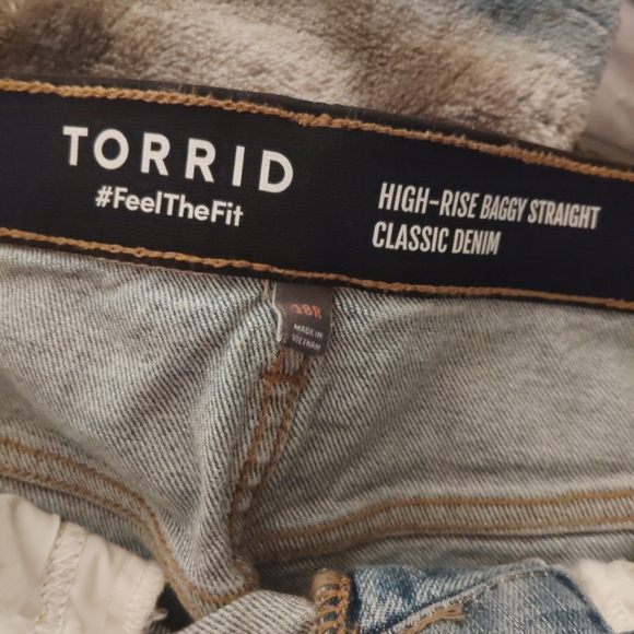 TORRID High Rise Baggy Straight Classic Denim Jeans - Size 18 - Picture 10 of 11